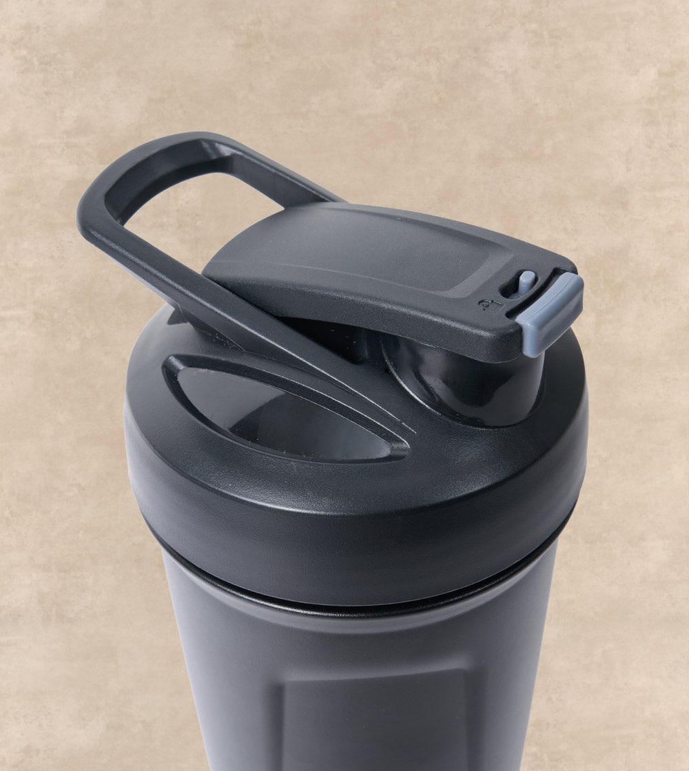 Stainless steel shaker bottle