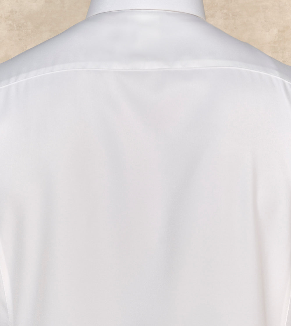 Signature White Thobe