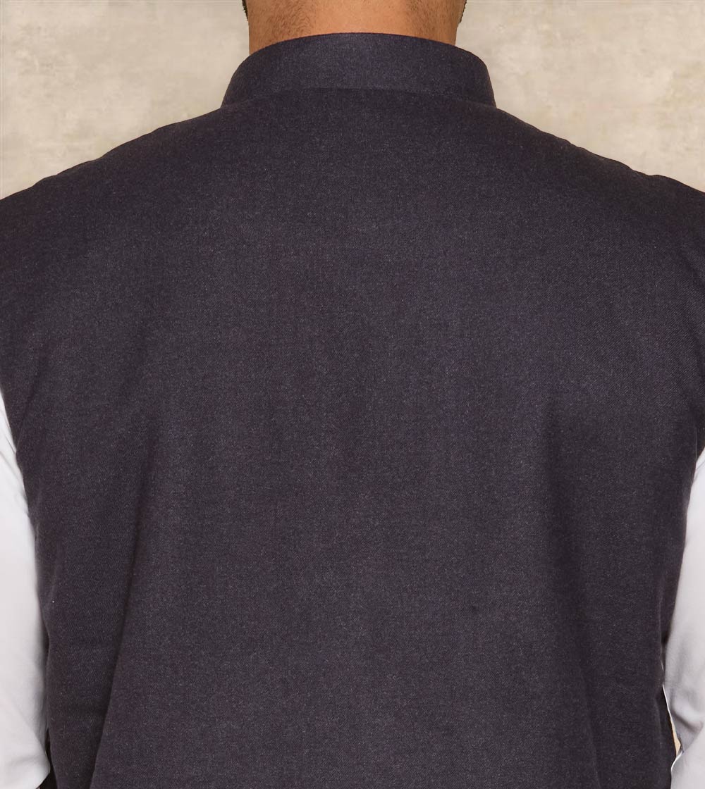 Sleeveless Jacket