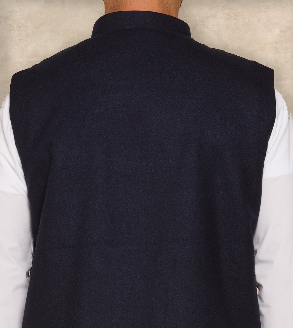 Sleeveless Jacket