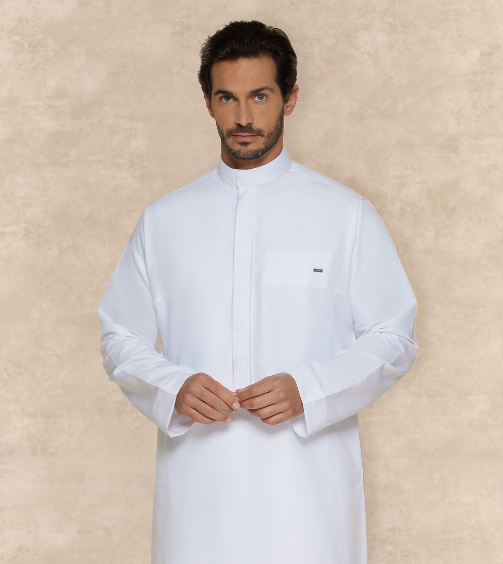  White Thobe With Embroidery